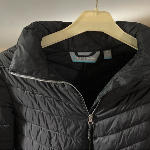 Women’s Free Country Black Puffer Thin Lightweight Fall Winter Casual ZipUp Coat - Picture 2 of 7